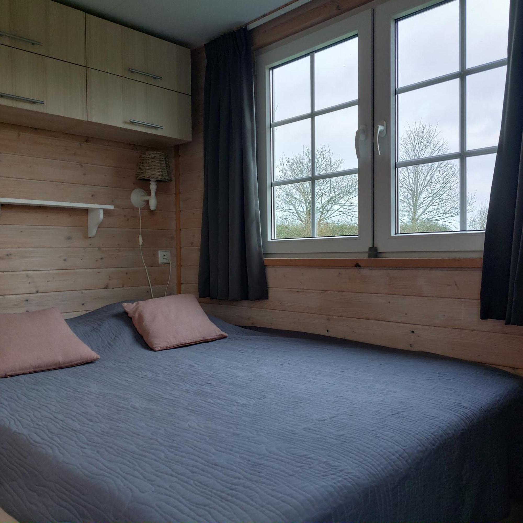 Zeeuwse Chalet Voor 2 Personen Serooskerke  Ngoại thất bức ảnh